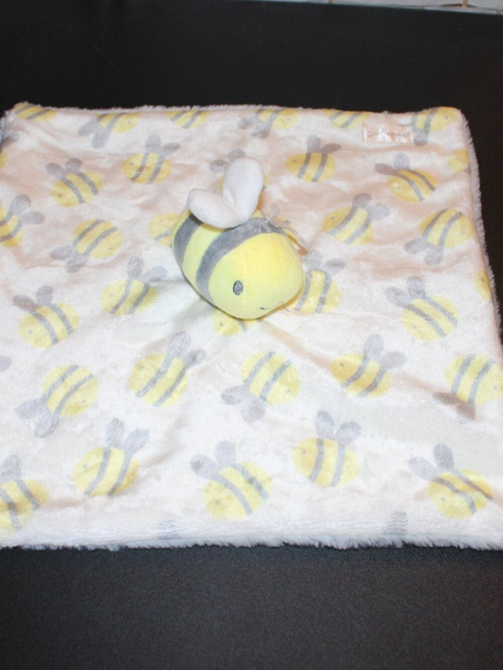 Dream Gro Bumble Bee Lovey Security Blanket 2022 Stuffed Animal Toy
